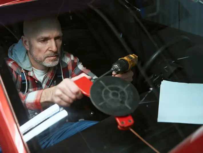 Trusted Windshield Replacement in Shoreline for Safe Drives