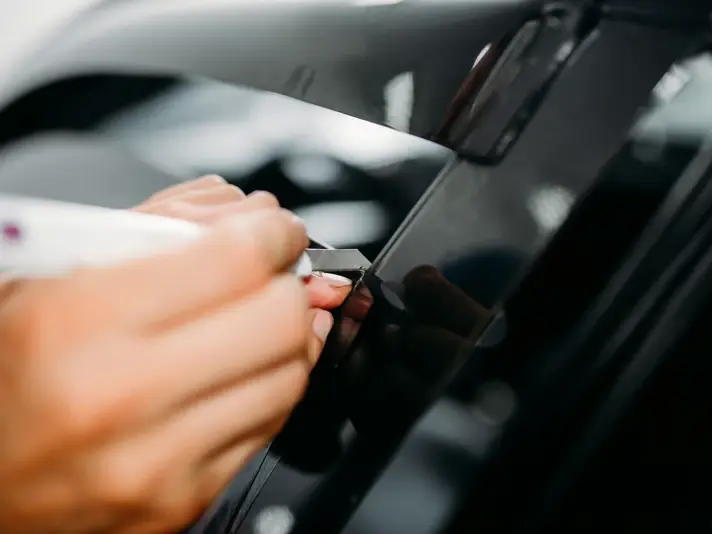 Your Local Windshield Repair Experts in Bellevue, WA